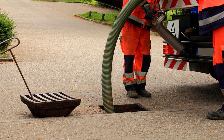 déboucher canalisation egout Égly